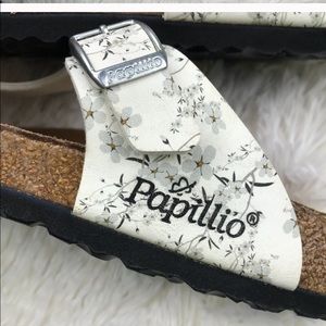 New w/o tags Birkenstock Papillio Gizeh Sandals